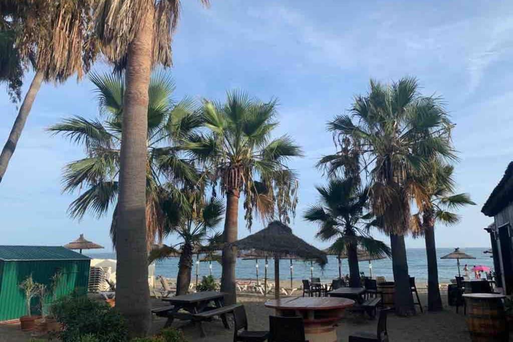 Appartement Palmeras Puerto Paraiso Estepona Dış mekan fotoğraf