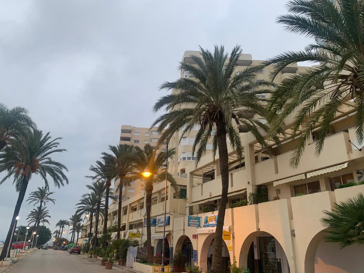 Appartement Palmeras Puerto Paraiso Estepona Dış mekan fotoğraf