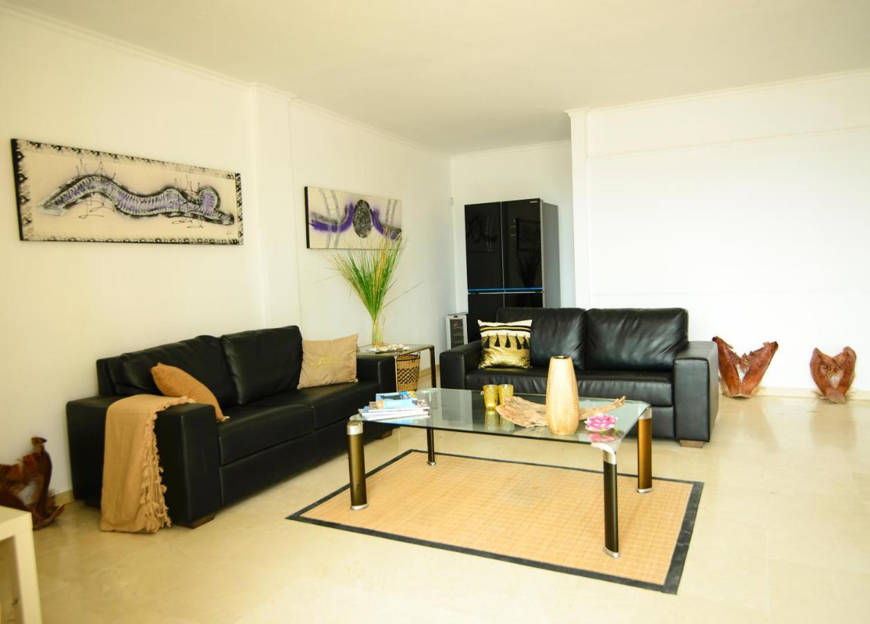 Appartement Palmeras Puerto Paraiso Estepona Dış mekan fotoğraf